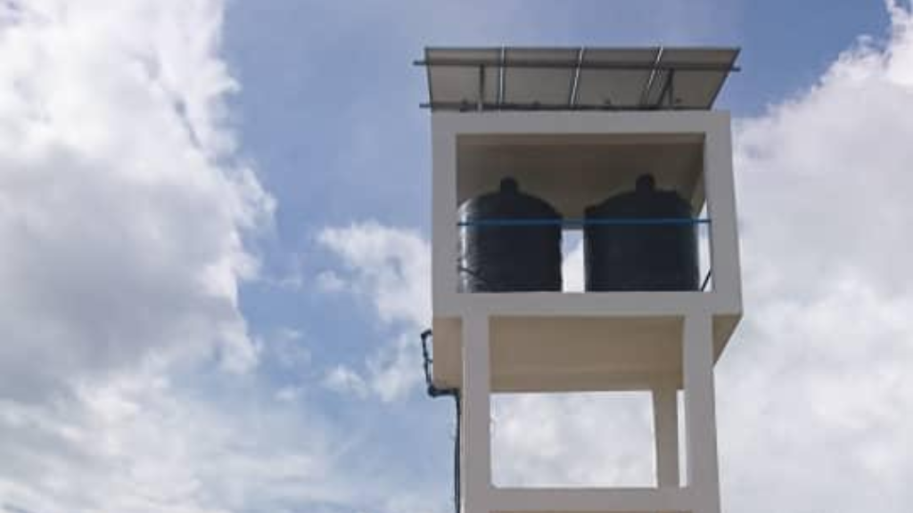 Installation d’un système de pompage d’eau solaire  à Bonis-Bertoua